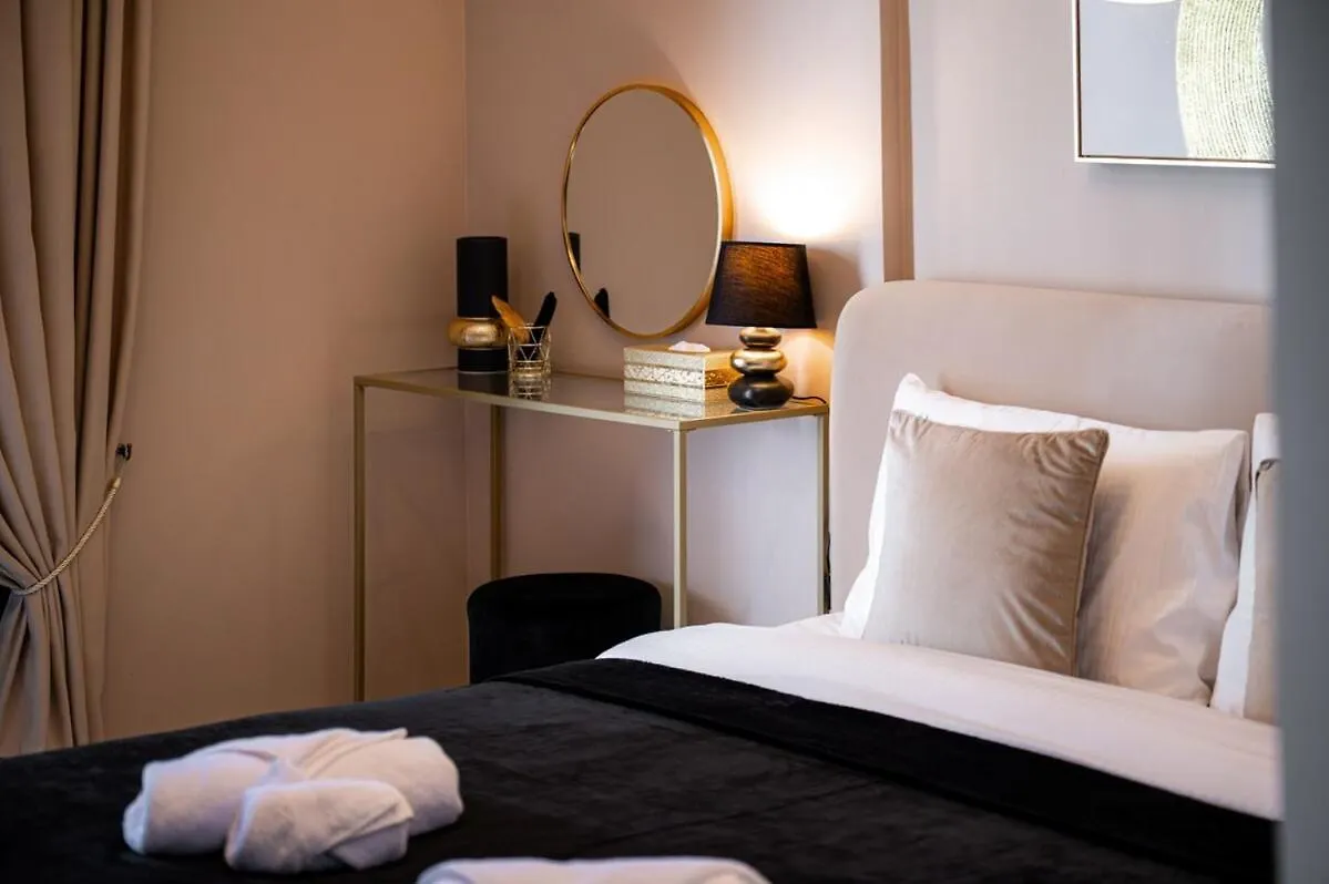 Sophisticated L 1 Bedroom - Rak Ras al-Khaimah Apartment