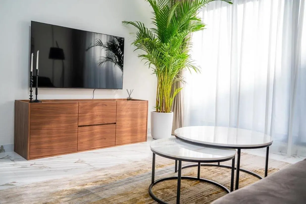 Sophisticated L 1 Bedroom - Rak Ras al-Khaimah